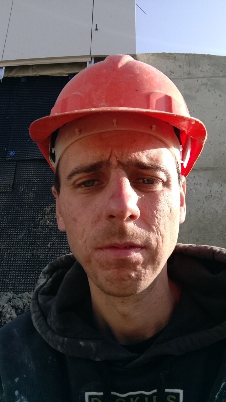  48195459  , 32 ,    