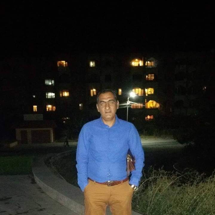  34528319  , 52 ,    