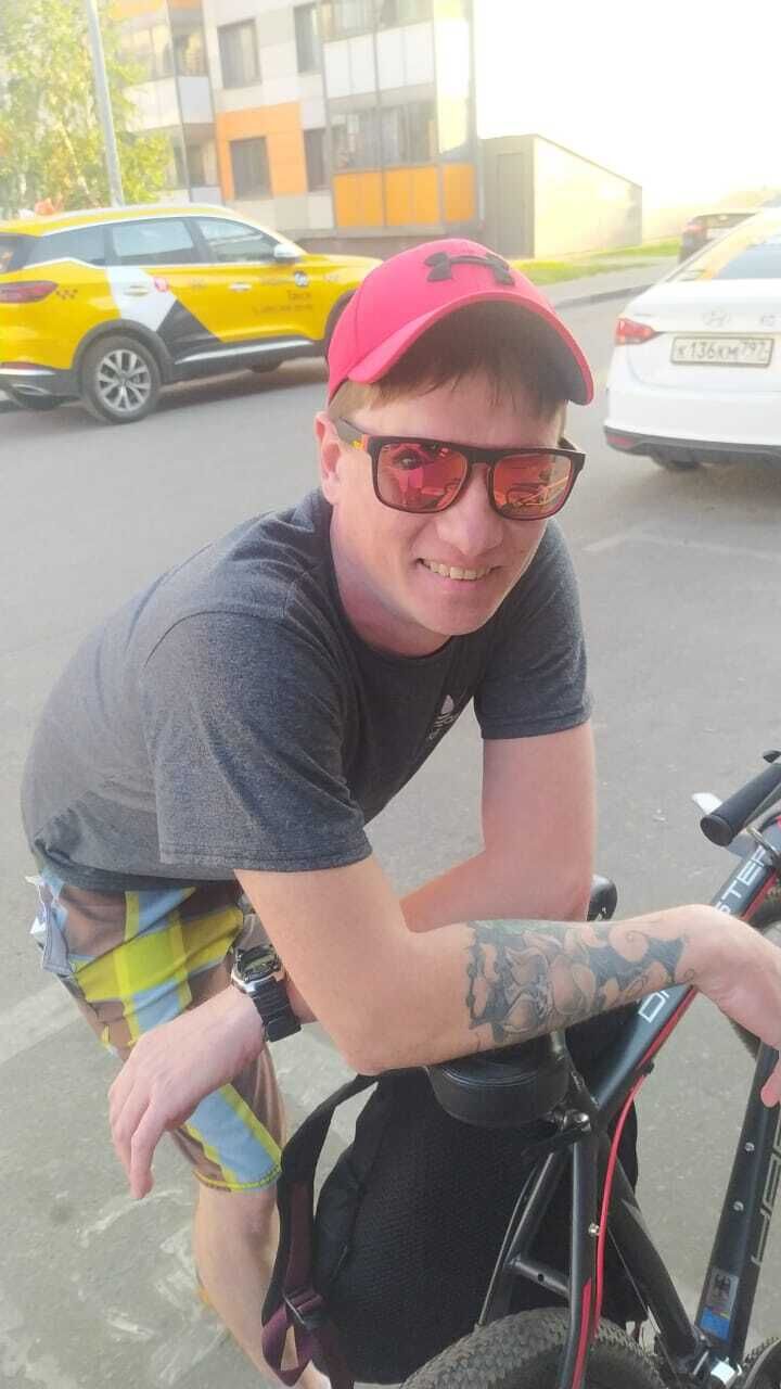  35679579  , 39 ,    