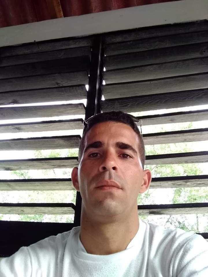 ���������� ������, ���� ������� Adriano, 39 ���, ������������ ��� ������, ����� � ���������, c�������� ���������