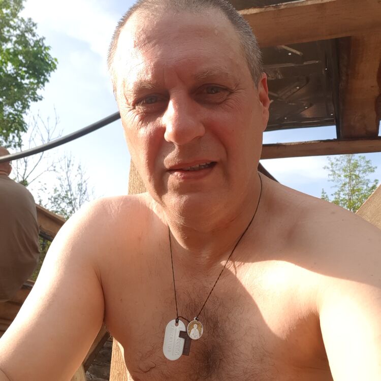  42799939  , 45 ,    