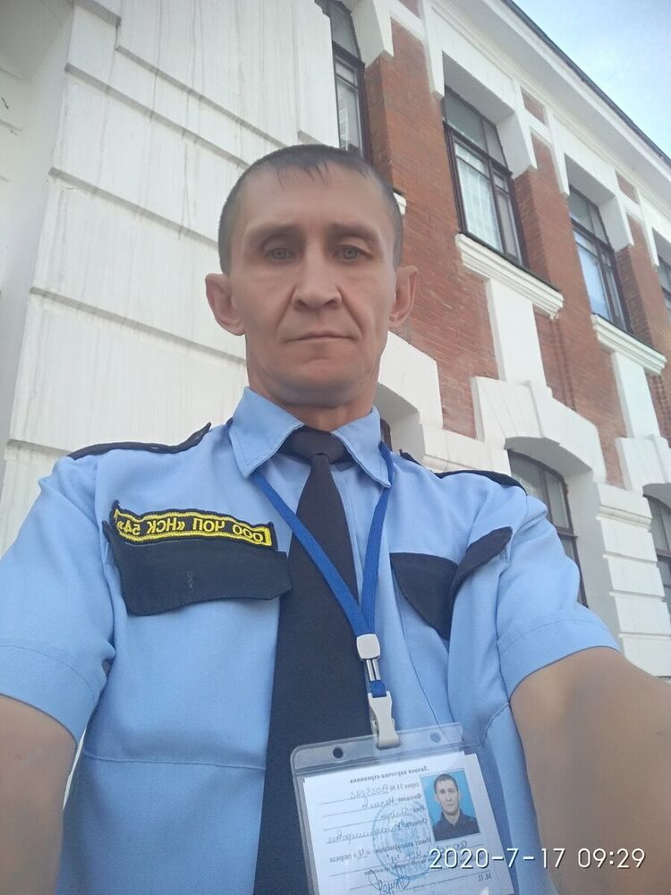  ,   Igor, 46 ,  
