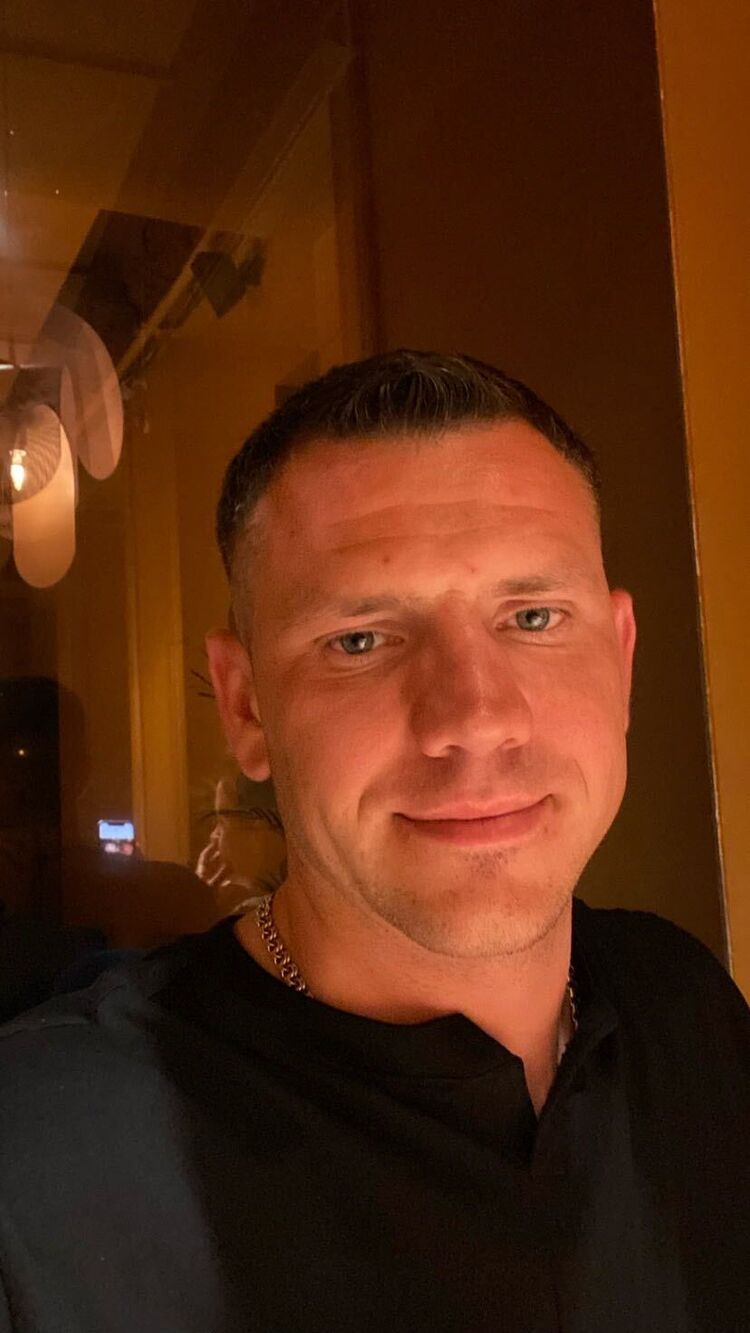  33174609  , 37 ,    -