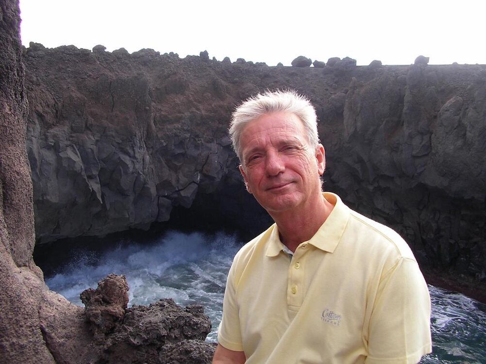  24688039  Michael, 55 ,    Kleinwarasdorf