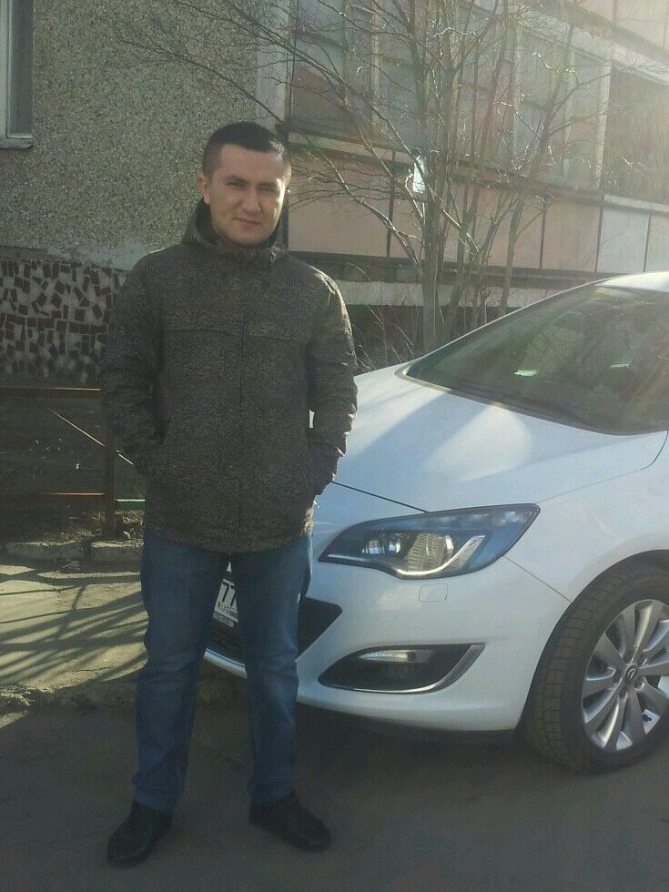  30134609  Sharif, 33 ,    