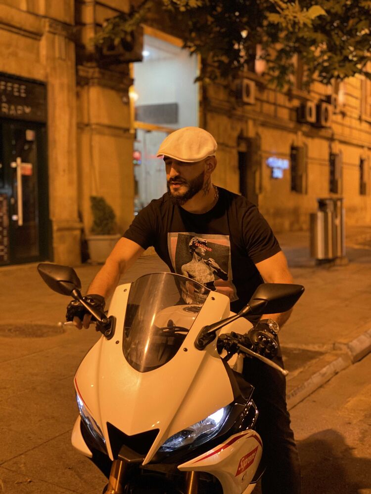  ,   Zaur, 33 ,   ,   