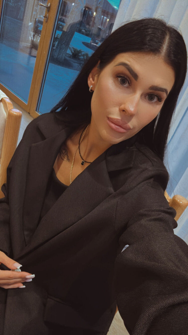  54778089  , 27 ,    --