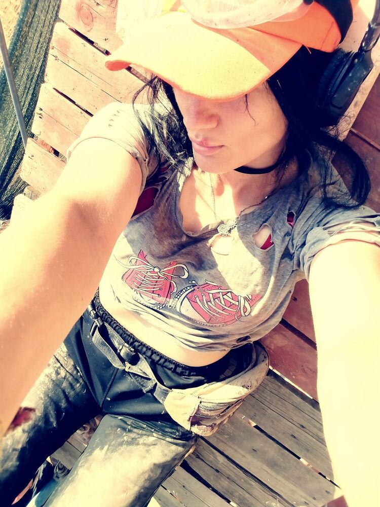  52934649  , 36 ,    