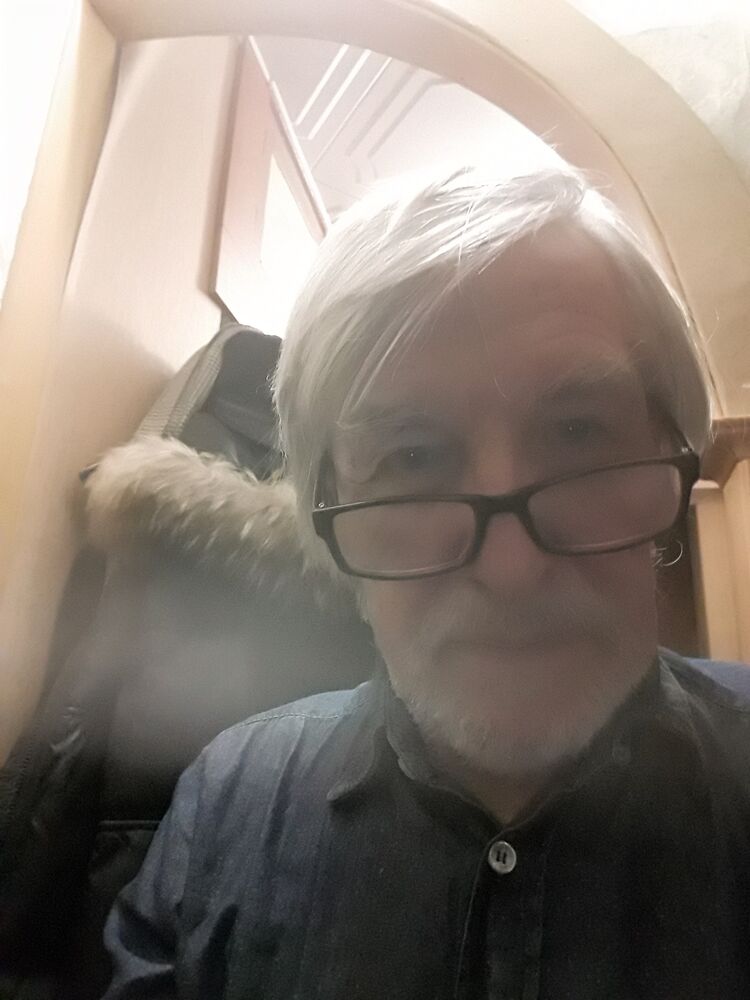  24390999  Igor, 72 ,    