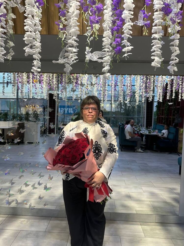  ,   Valentina, 41 ,   ,   