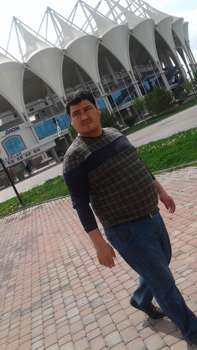 16034979  Bobur, 36 ,    