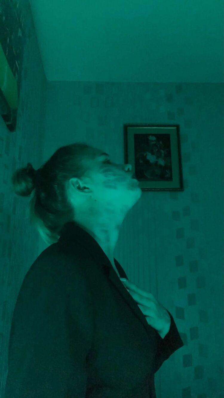  34600839  , 20 ,    