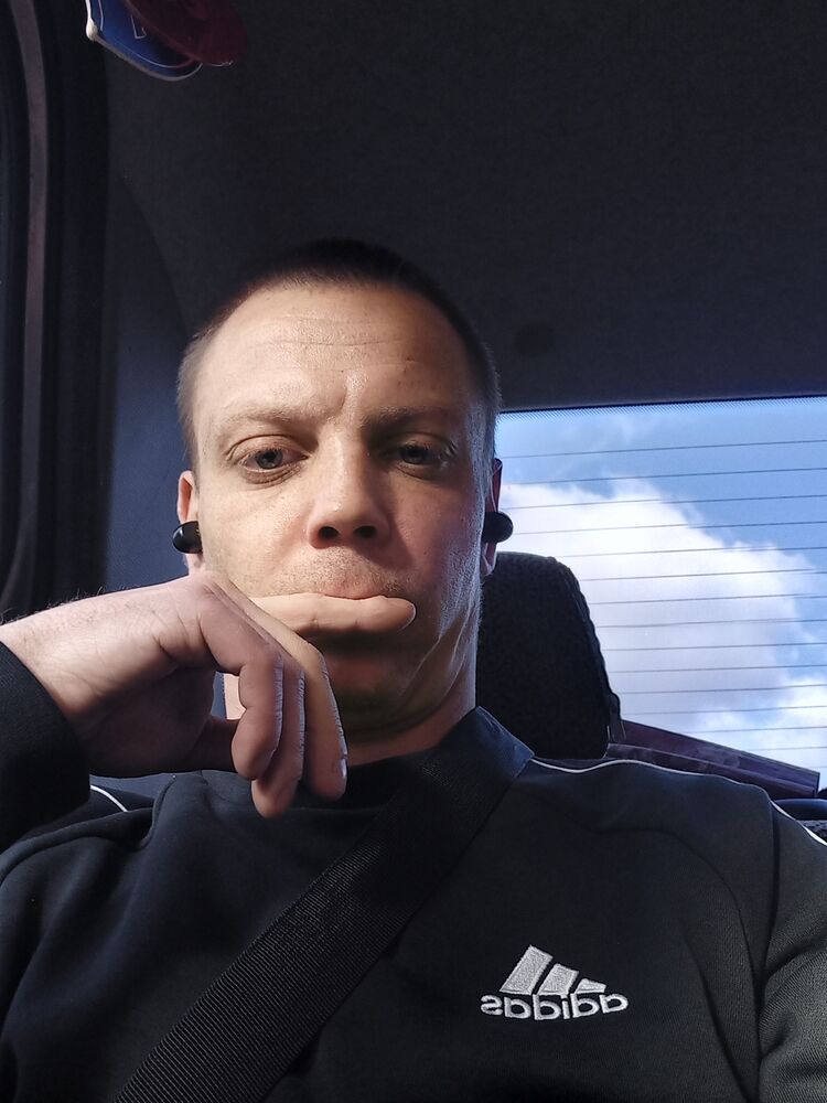 31226979  , 34 ,    
