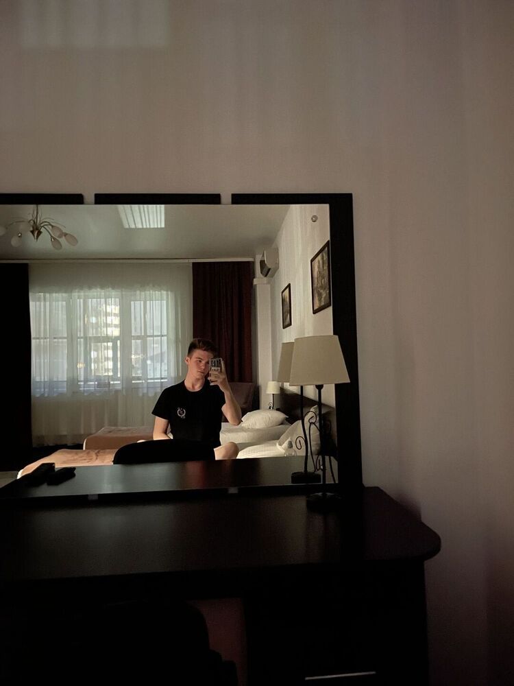 ���� 40223469 ����� ������, 22 ����, ���� ���������� � ���������