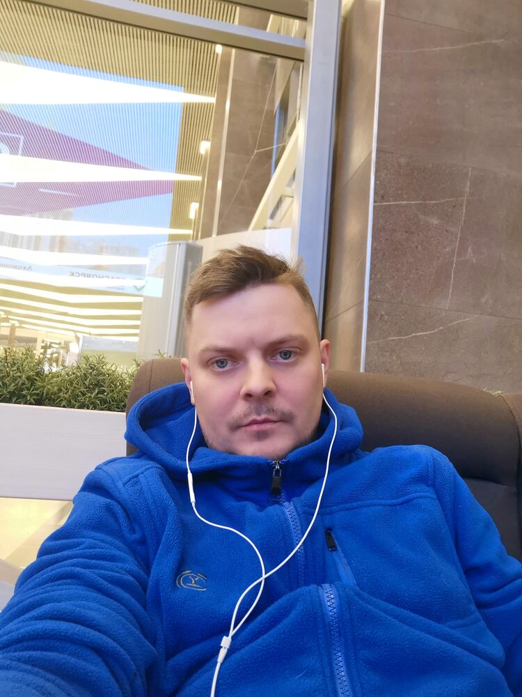  33195809  , 38 ,    