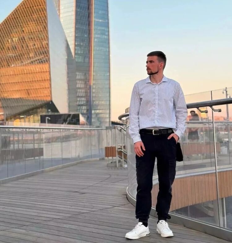  -,   Maksim, 26 ,   ,   