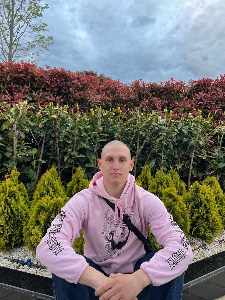  52340579  , 20 ,    --