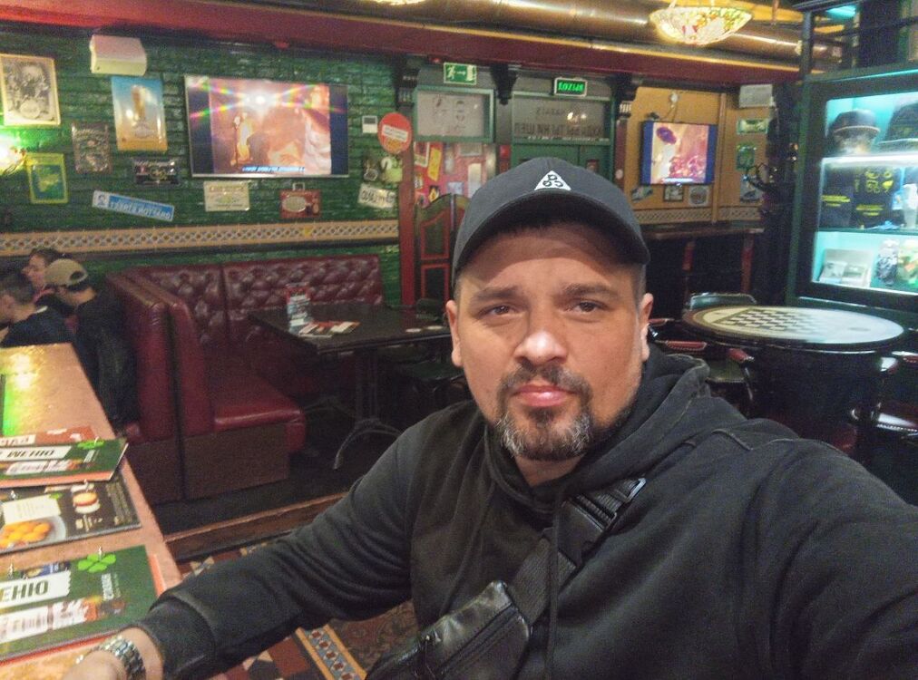  54116079  , 39 ,    -