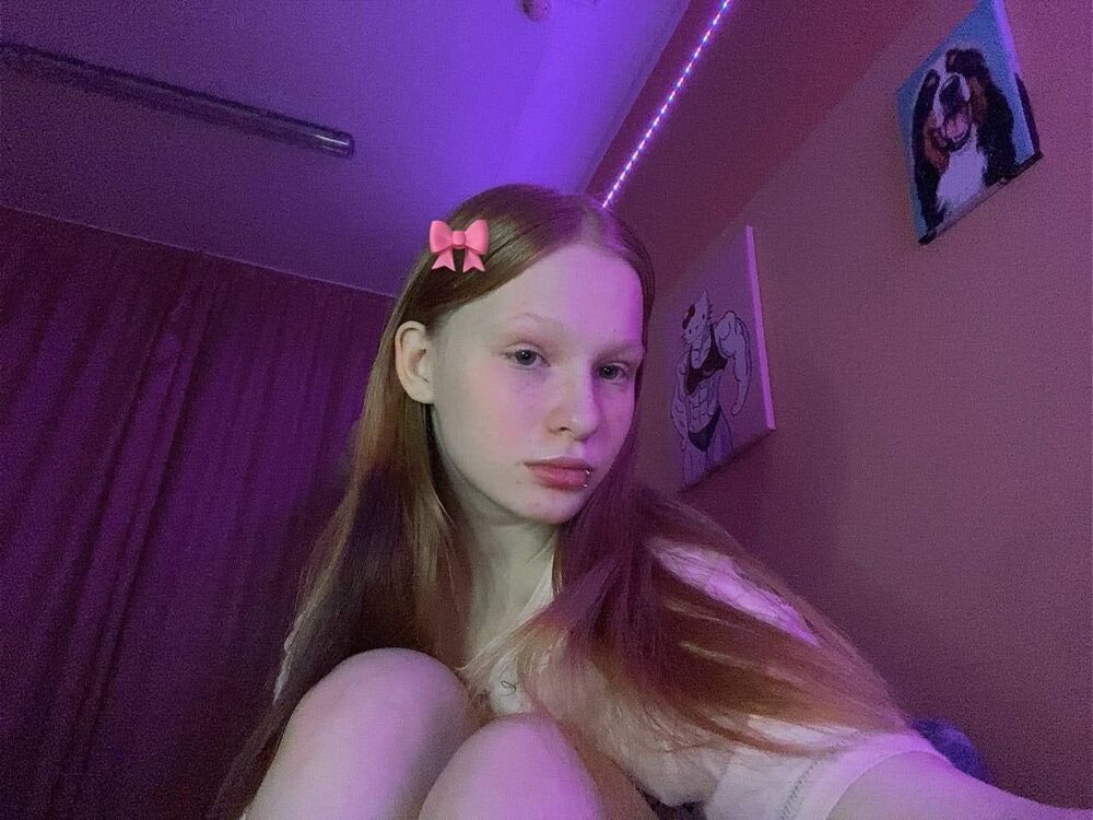  44625779  Kitty, 23 ,    
