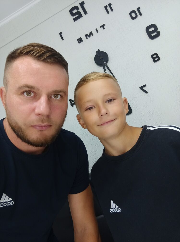  45826349  Viktor, 38 ,    