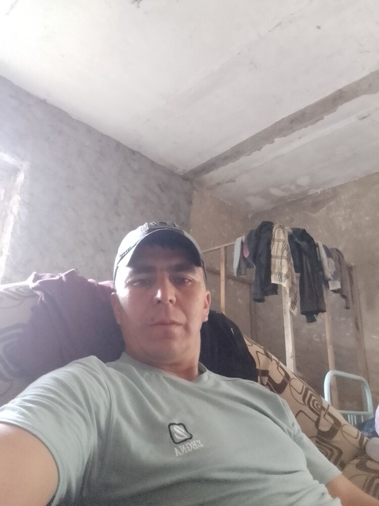  44065879  Sher, 35 ,    