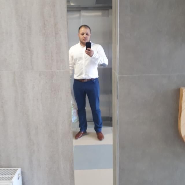  29939729  , 37 ,    