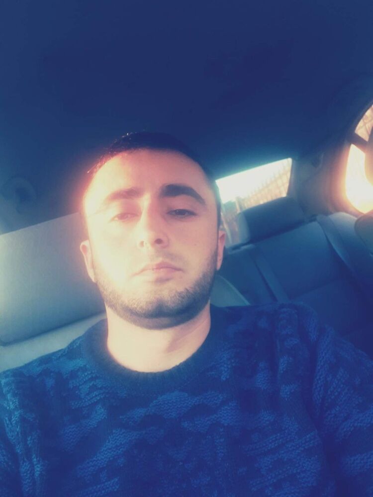  ,   Hayko jan, 37 ,   ,   , c 