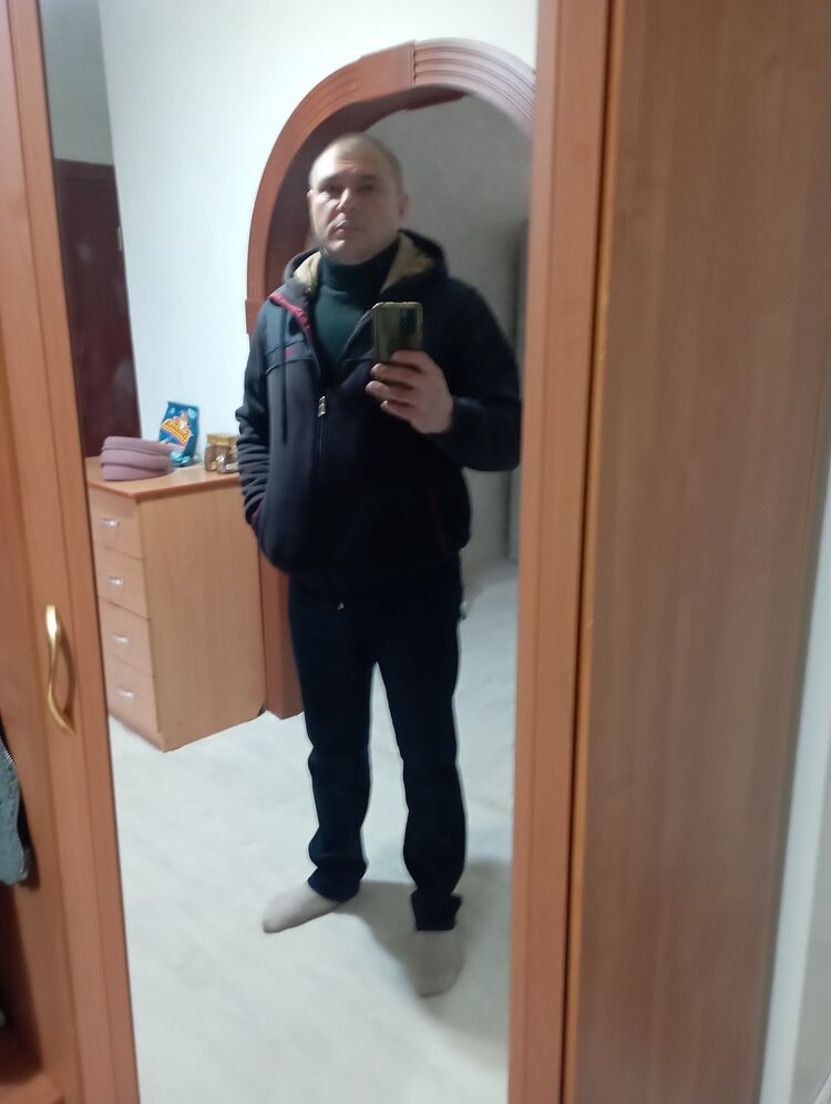  42013789  , 40 ,    