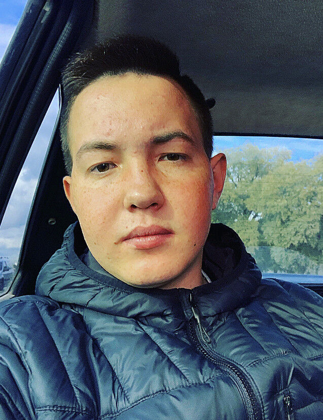  -,   Igor, 24 ,   