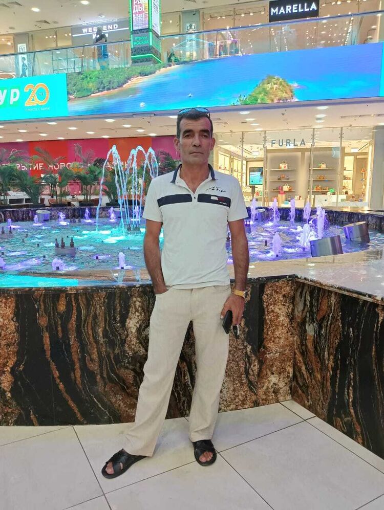  ,   , 52 ,   ,   