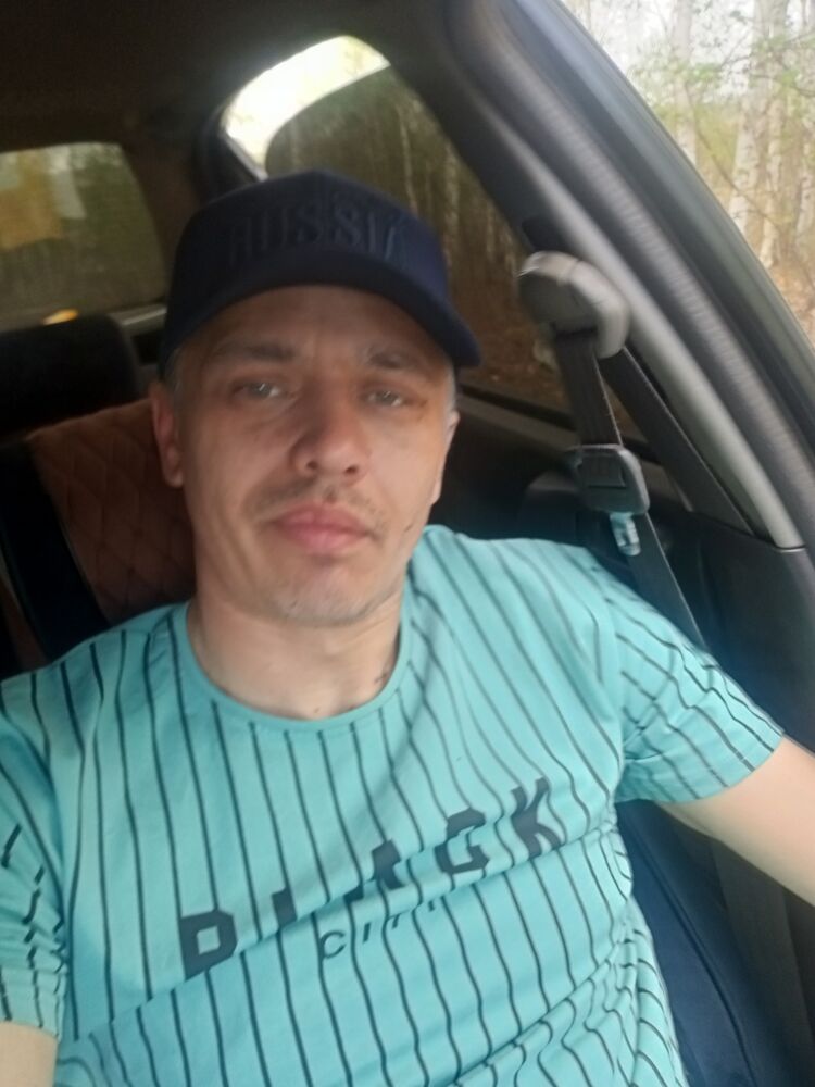  ,   Sasha, 41 ,   ,   , 