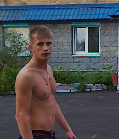  4404749  Noname, 40 ,    