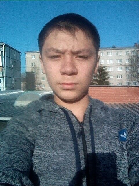  9421749  Roma, 28 ,    