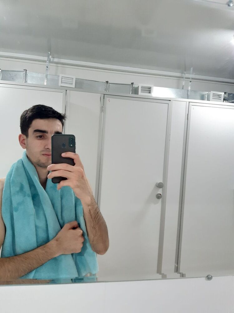  34592779  , 25 ,    