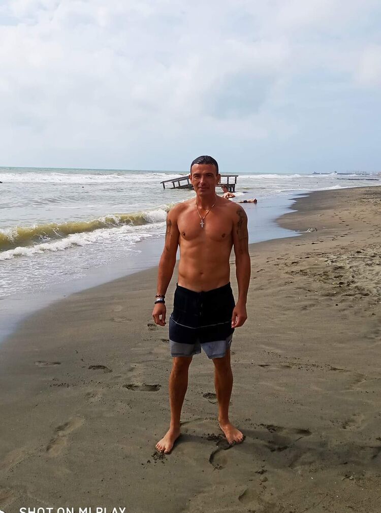  29833689  Anton, 43 ,    Geta