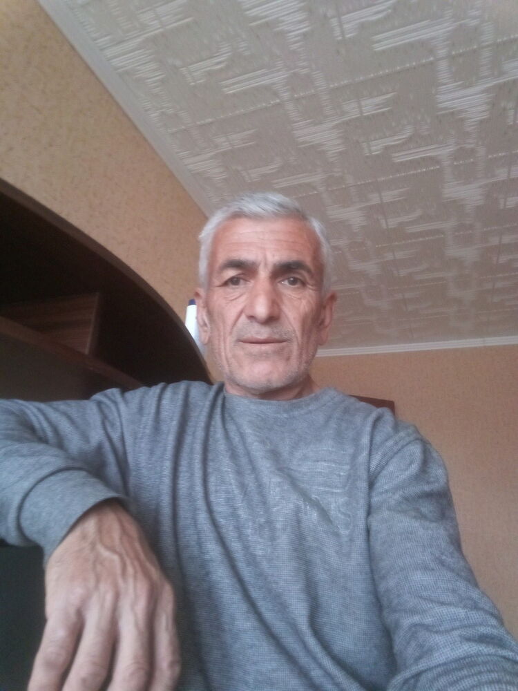  ,   Gagik, 59 ,   ,   , c 