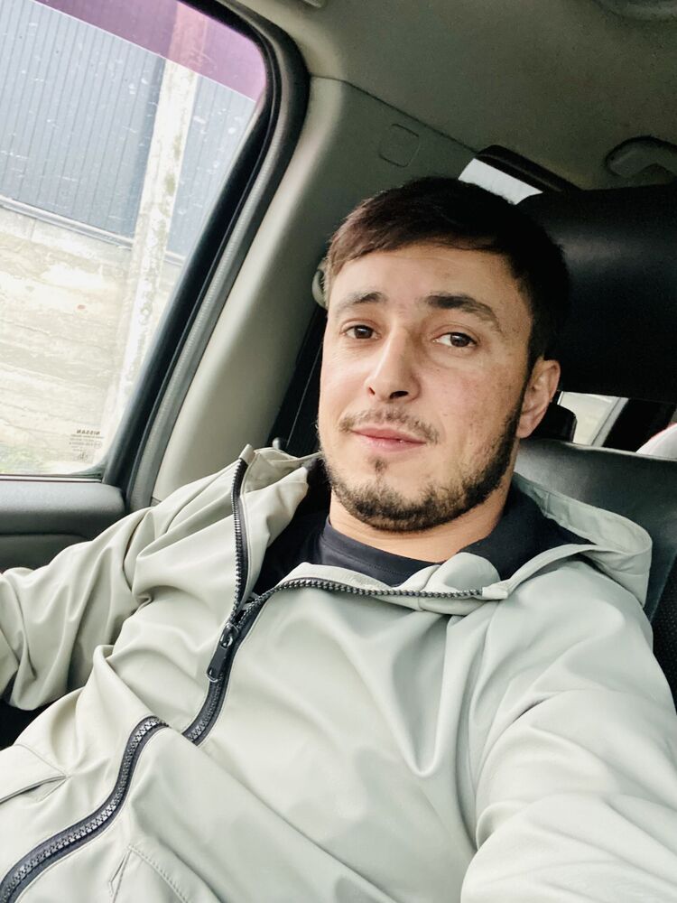  54805639  , 35 ,    --