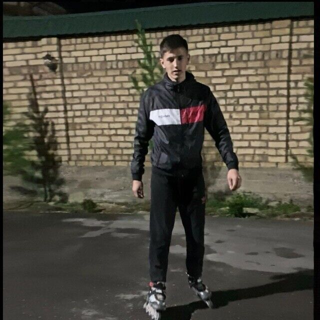 ���� 21642699 ������� Dior, 33 ����, ���� ���������� � ��������