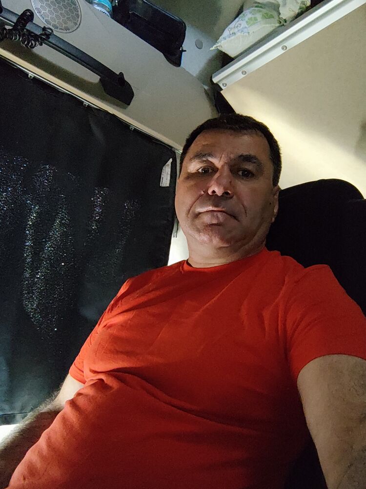  48807939  , 52 ,    