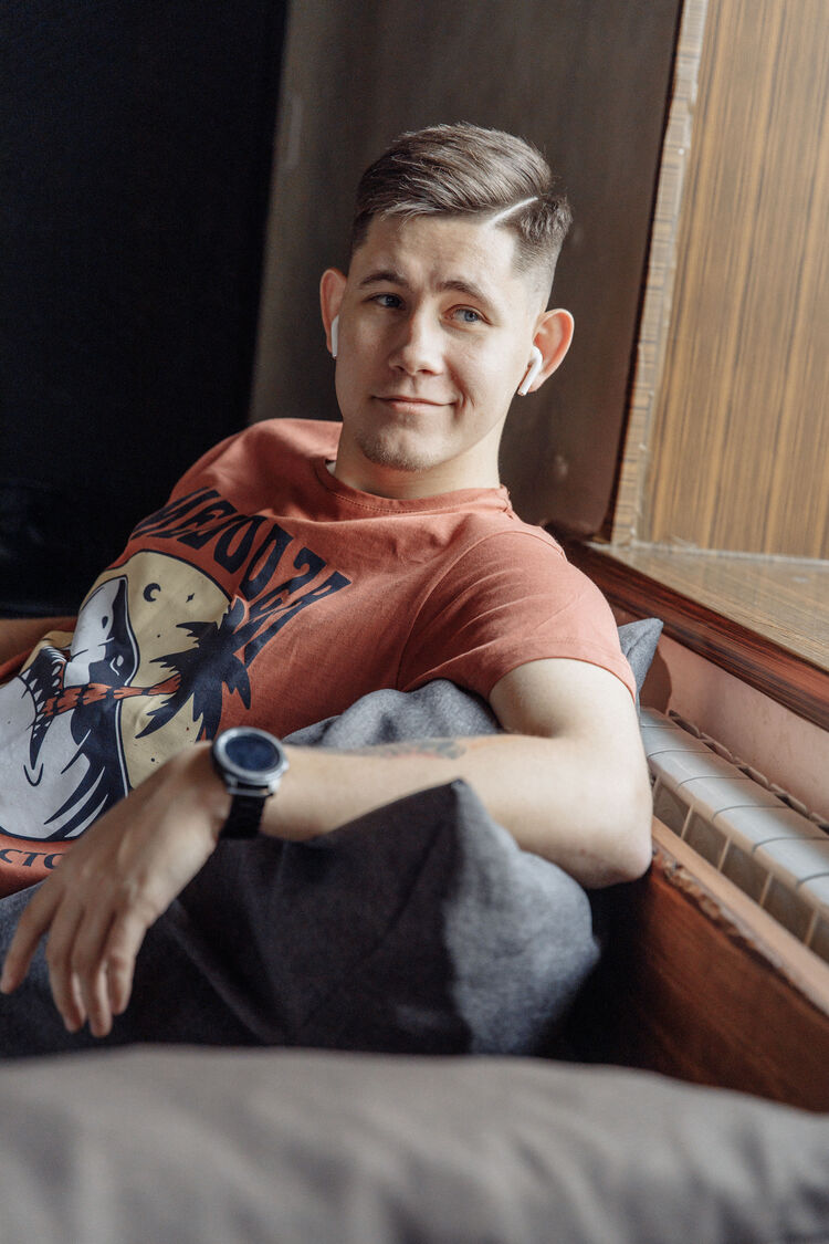  35897659  Sergei, 29 ,    