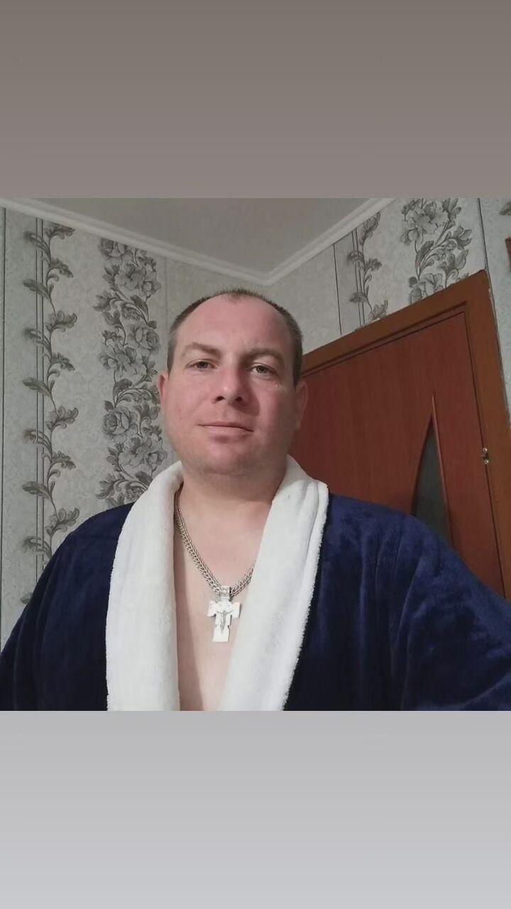  40297459  Kvitoslav, 41 ,    