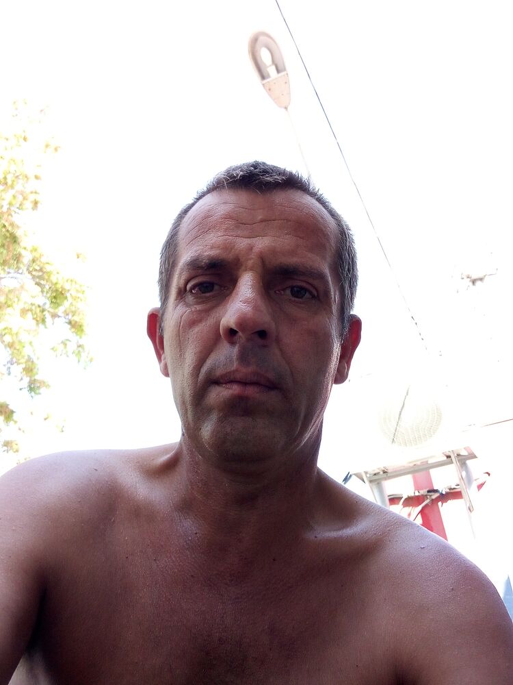  37516129  , 44 ,    