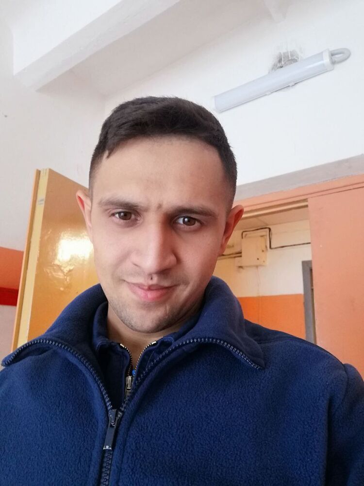  52170839  , 33 ,    