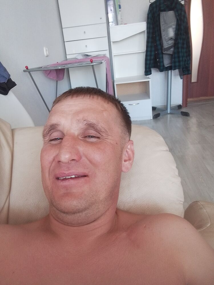  45729679  , 40 ,    