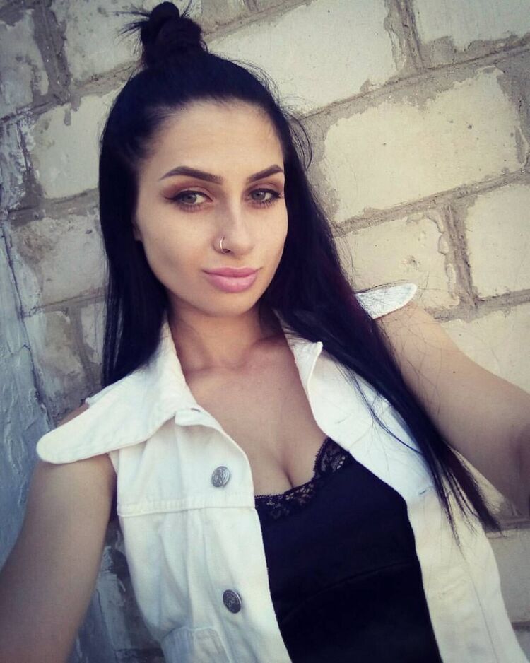  23884399  , 25 ,    