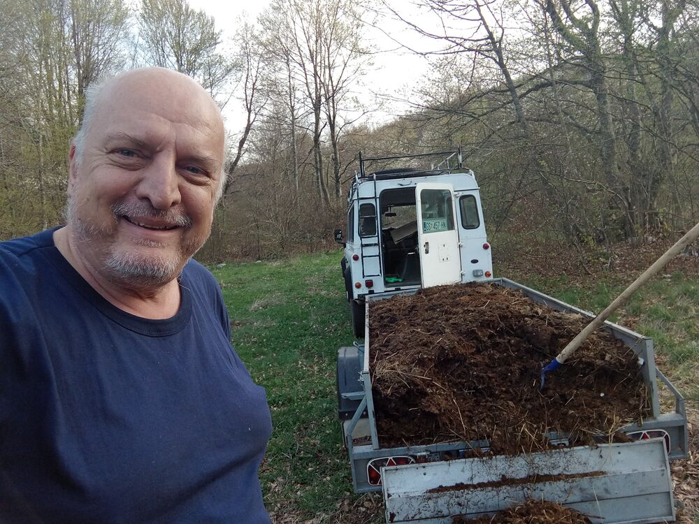  ,   Nikola, 60 ,   ,   