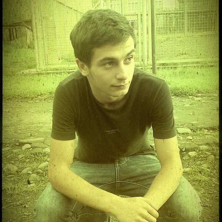  ,   Dato, 28 ,   