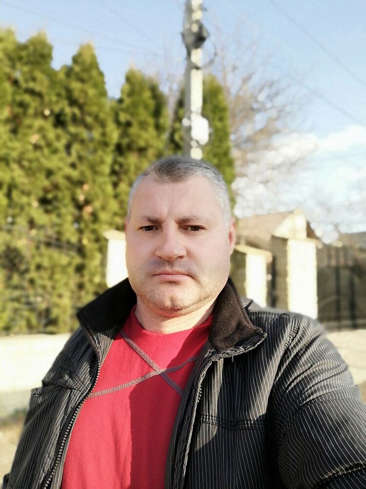  15522759  Igor, 46 ,    