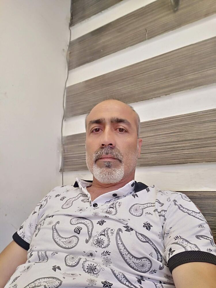  47898309  Serkan, 42 ,    