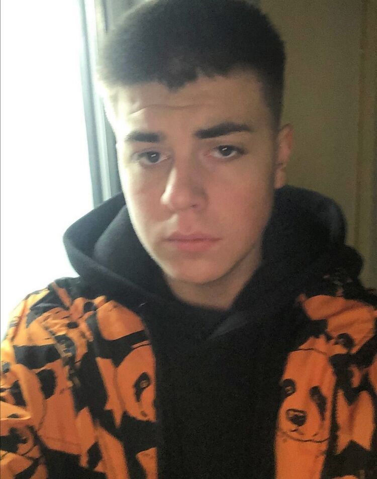  34704729  , 21 ,    